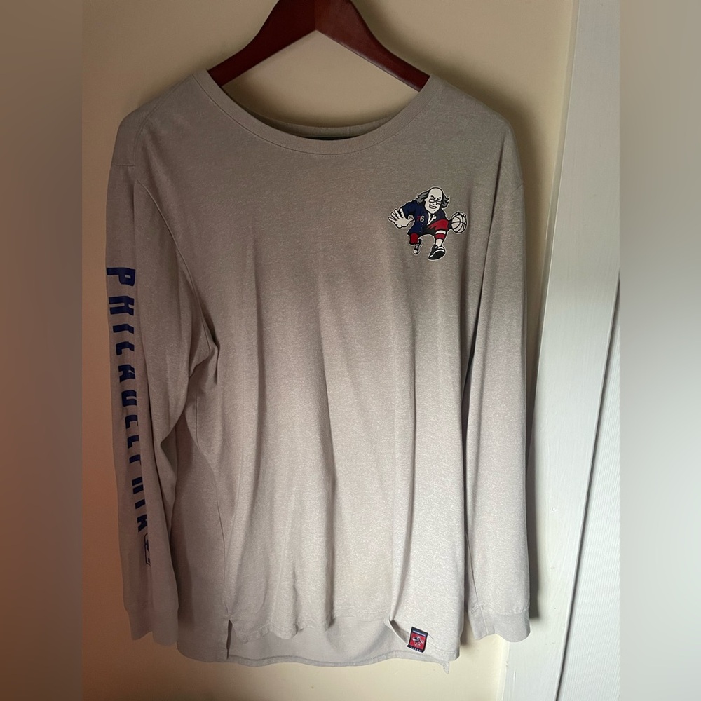 Nike Gray Tee with Logo